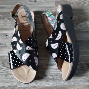 Wonders Platform Slingback Sandal Watermelon Polka Dot Size 40 US 9 - 10
